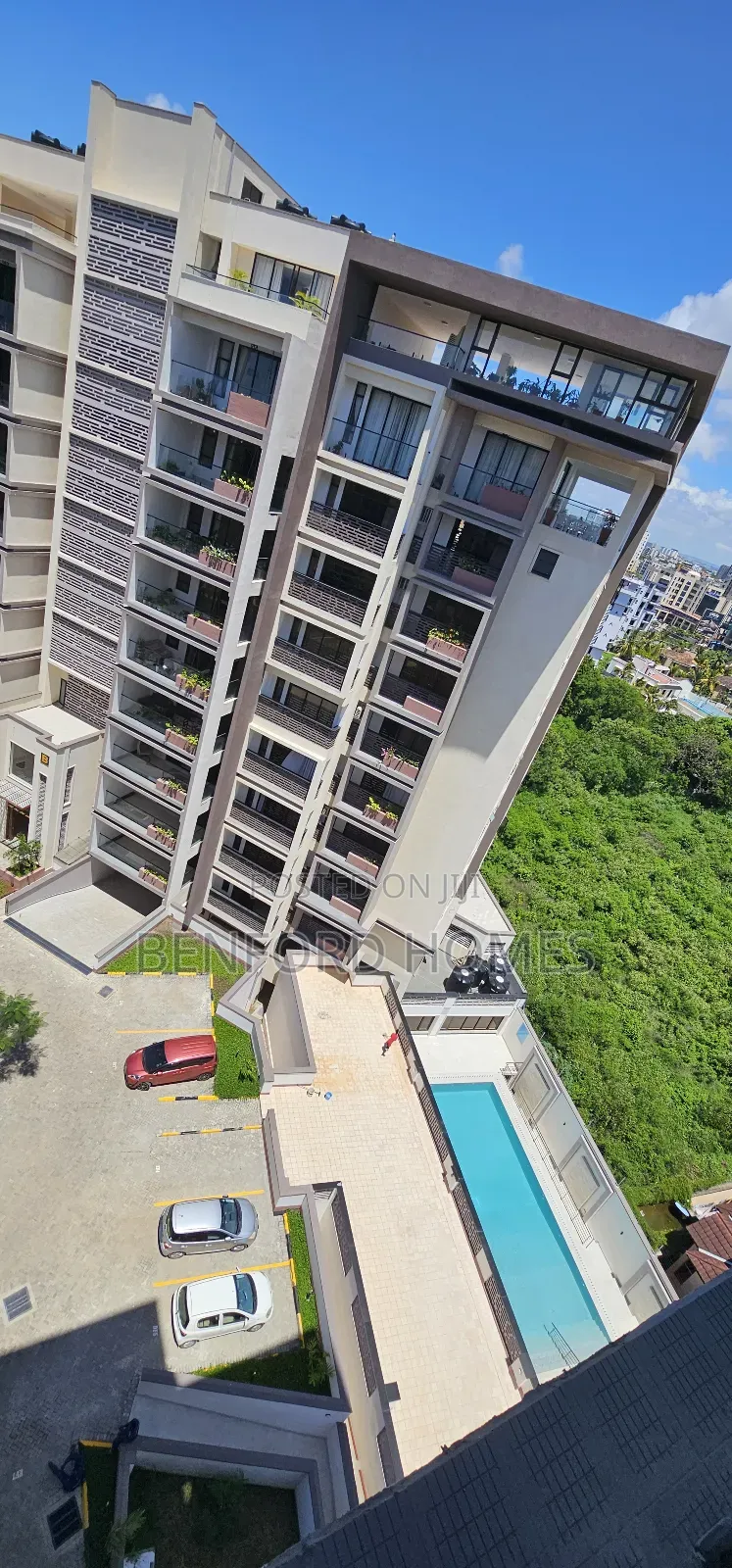 4bdrm Apartment in Nyali Luxurious for sale