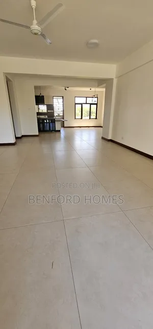 4bdrm Apartment in Nyali Luxurious for sale