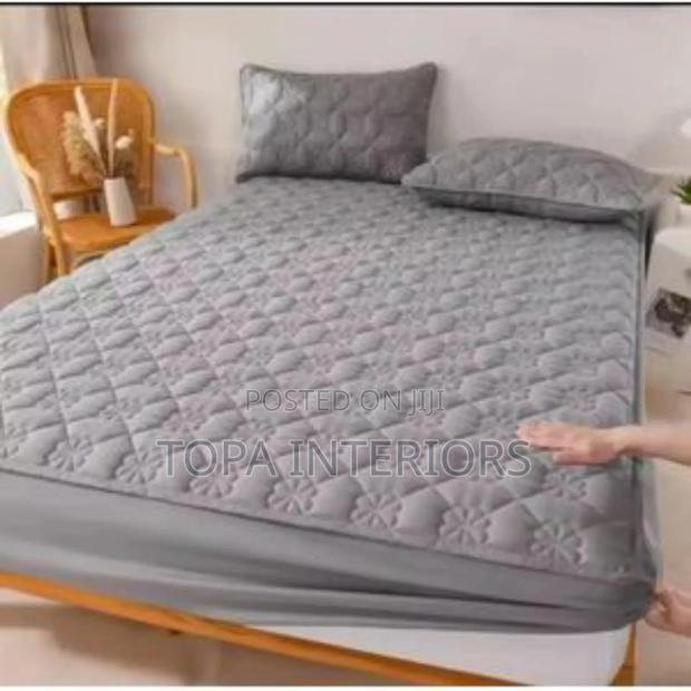 Diy-Friendly Grey Quilted Waterproof Mattress Cover Protectors
