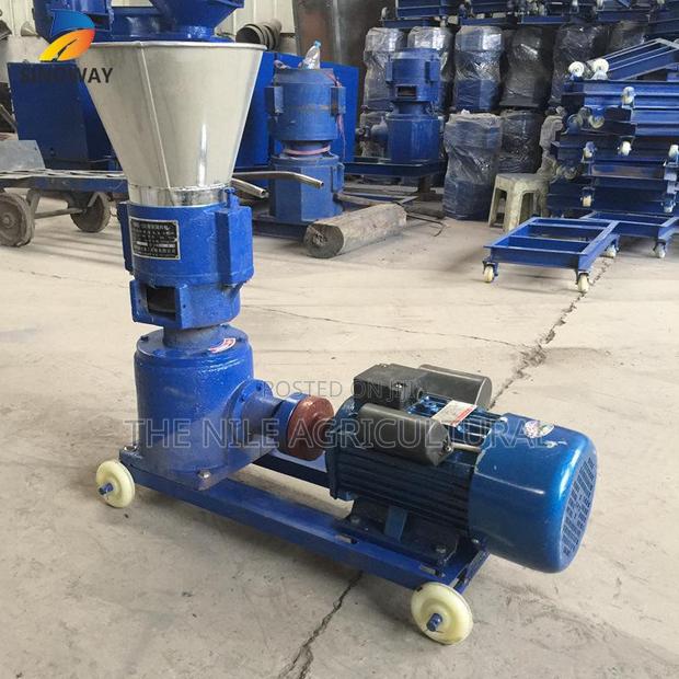 Portable Feed Pellet Machine Mobile for Farm Service