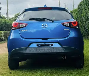 Mazda Demio 2019 Blue