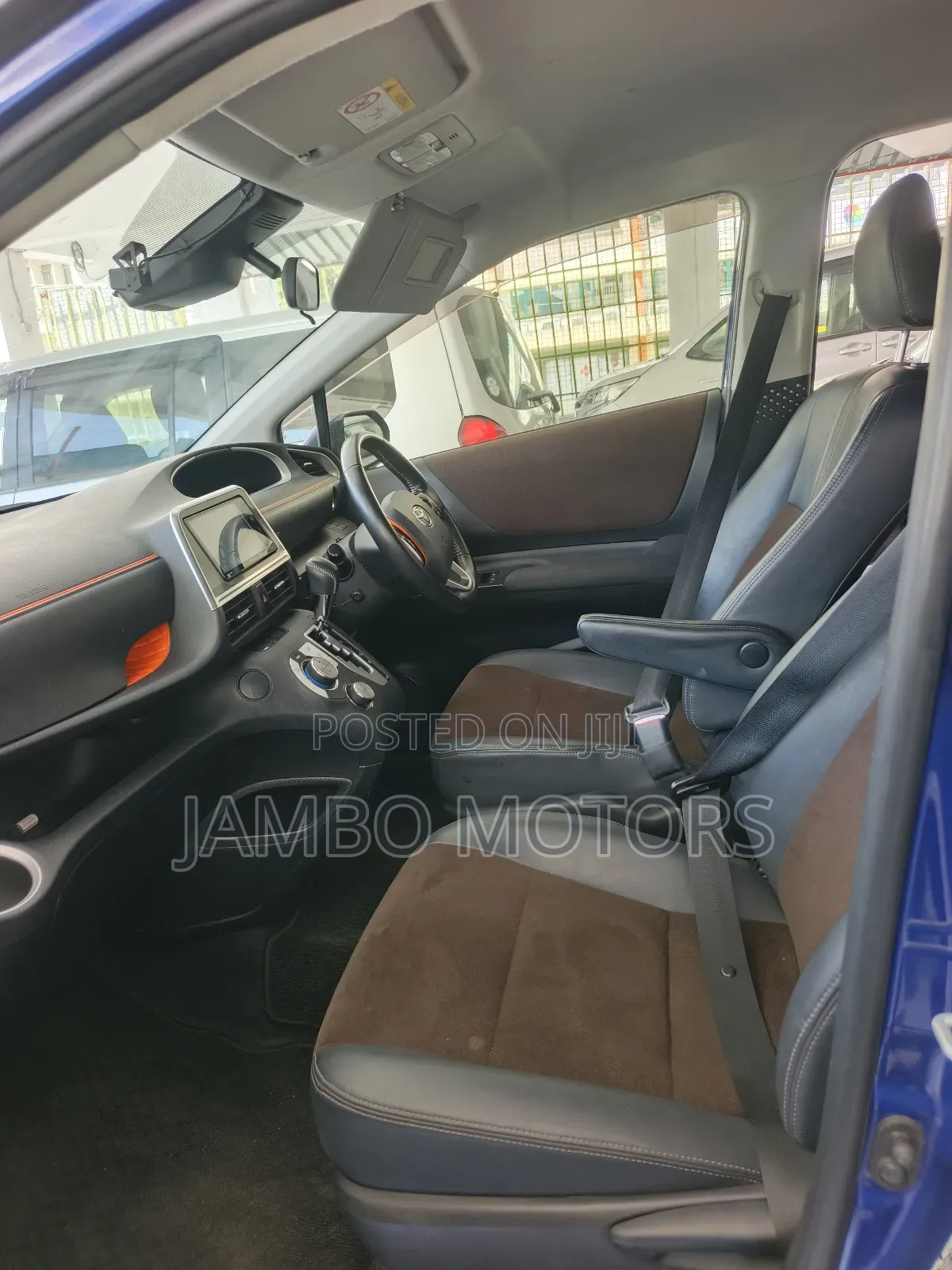 Toyota Sienta 1.5 FWD (6-seater) 2020 Blue