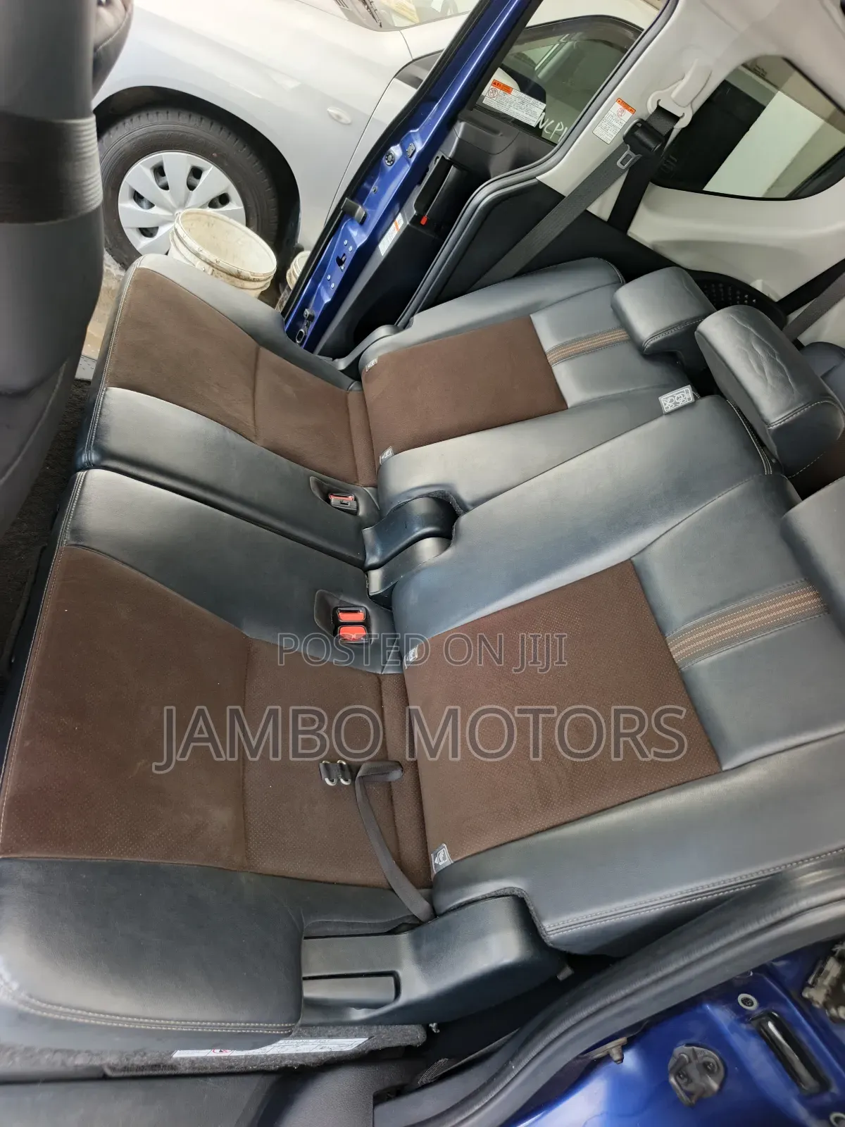 Toyota Sienta 1.5 FWD (6-seater) 2020 Blue