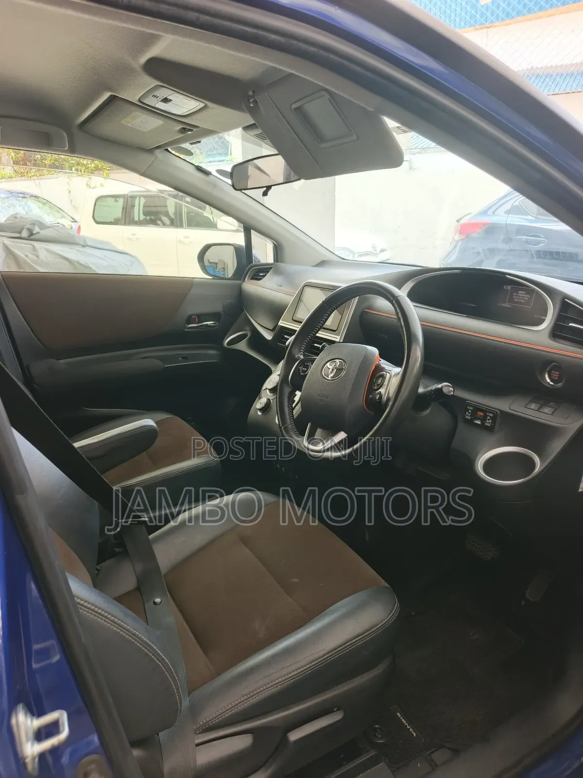 Toyota Sienta 1.5 FWD (6-seater) 2020 Blue