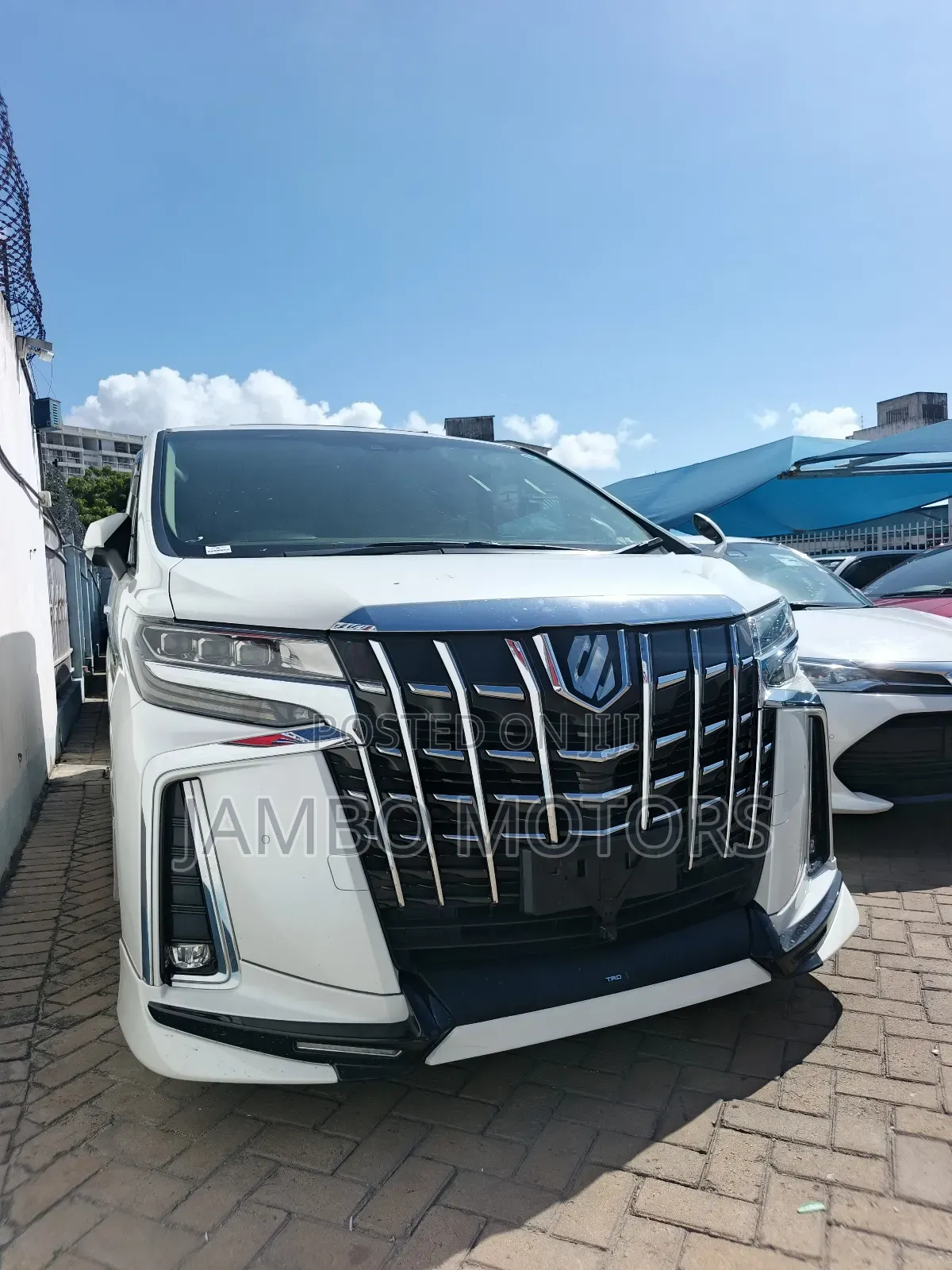 Toyota Alphard 2.5 Petrol FWD 2020 White