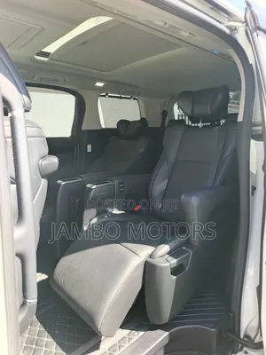 Toyota Alphard 2.5 Petrol FWD 2020 White