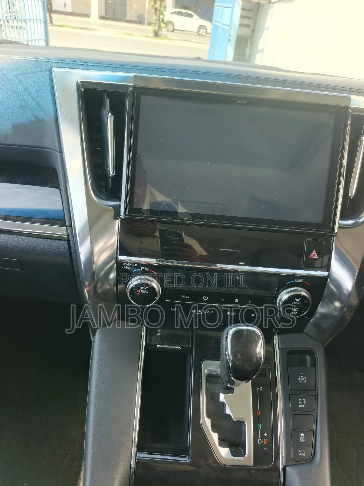 Toyota Alphard 2.5 Petrol FWD 2020 White