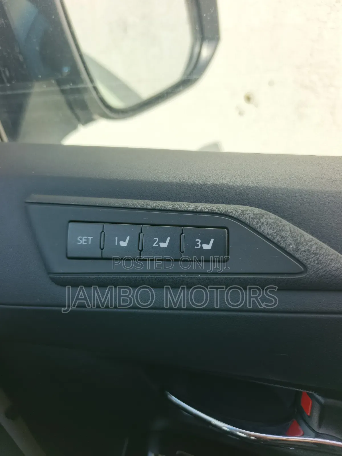 Toyota Alphard 2.5 Petrol FWD 2020 White