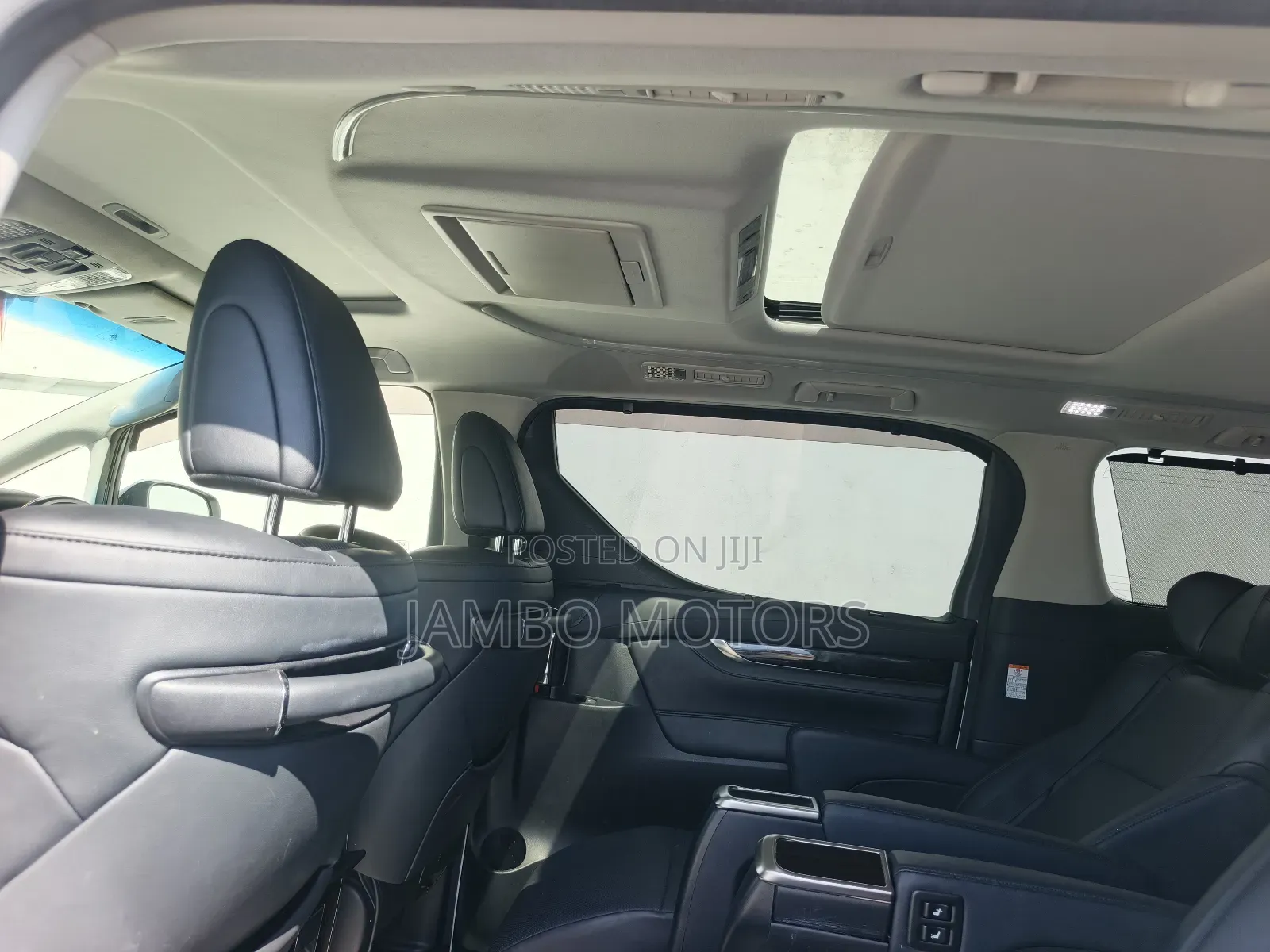 Toyota Alphard 2.5 Petrol FWD 2020 White