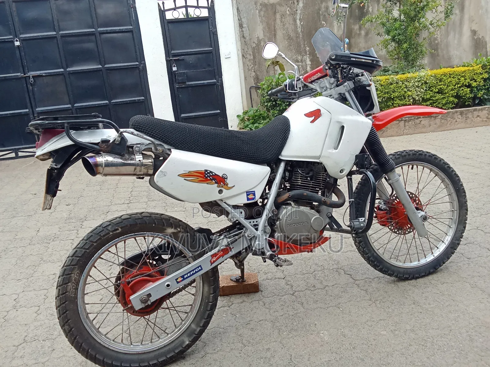 Honda 2010 White