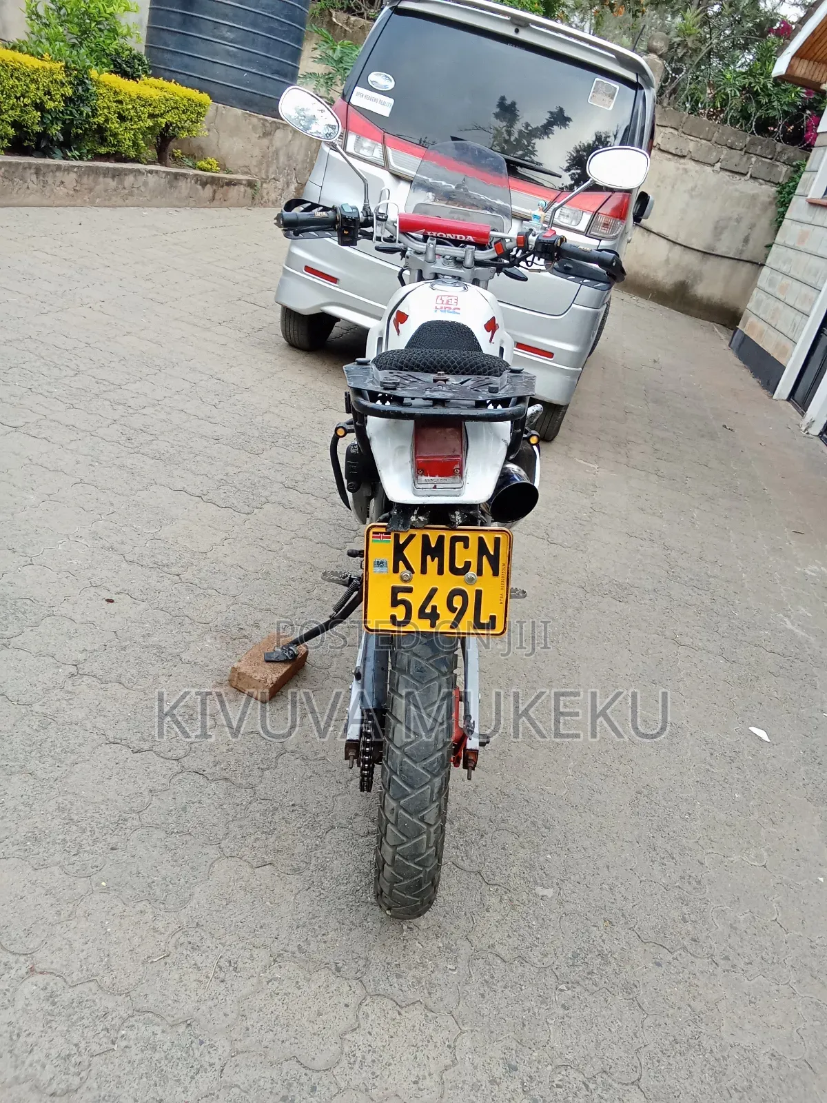 Honda 2010 White