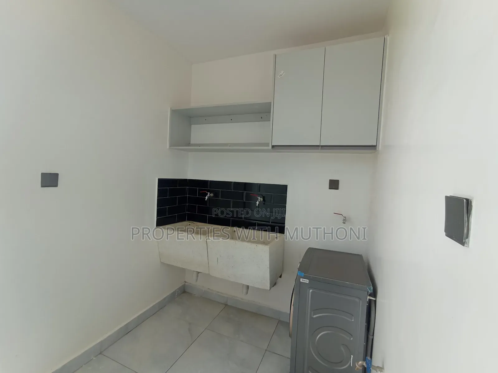 5bdrm Maisonette in Kamakis for sale