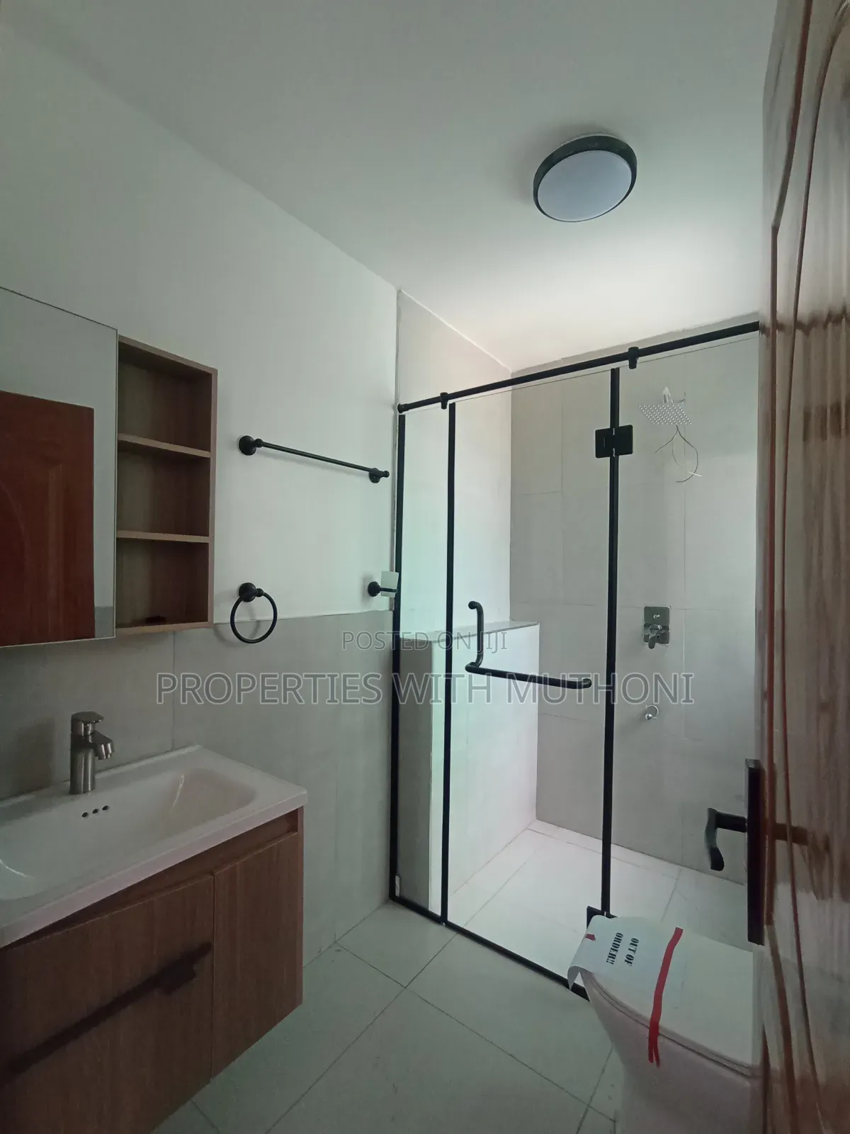 5bdrm Maisonette in Kamakis for sale