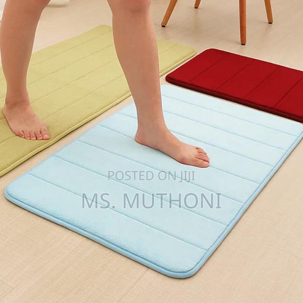 Super Absorbent Memory Foam Bath Mat