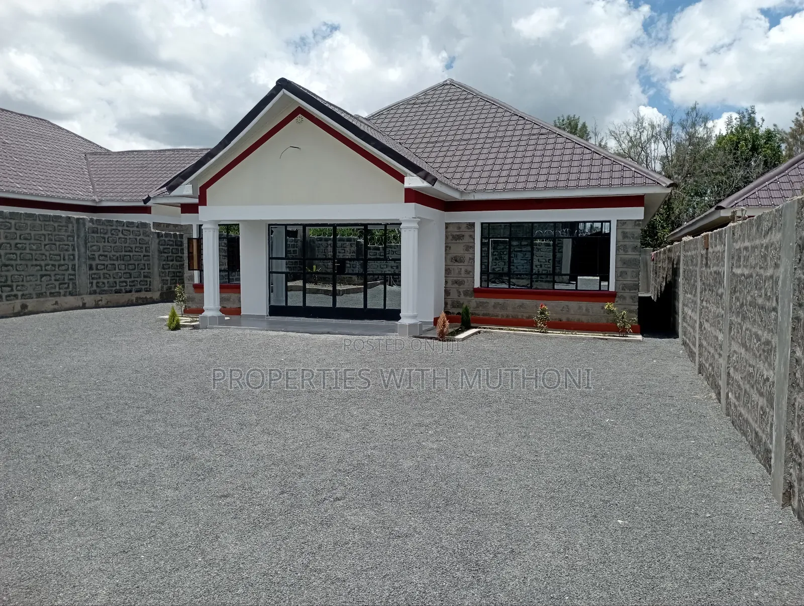 5bdrm Bungalow in Kitengela for sale