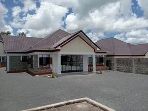 5bdrm Bungalow in Kitengela for sale