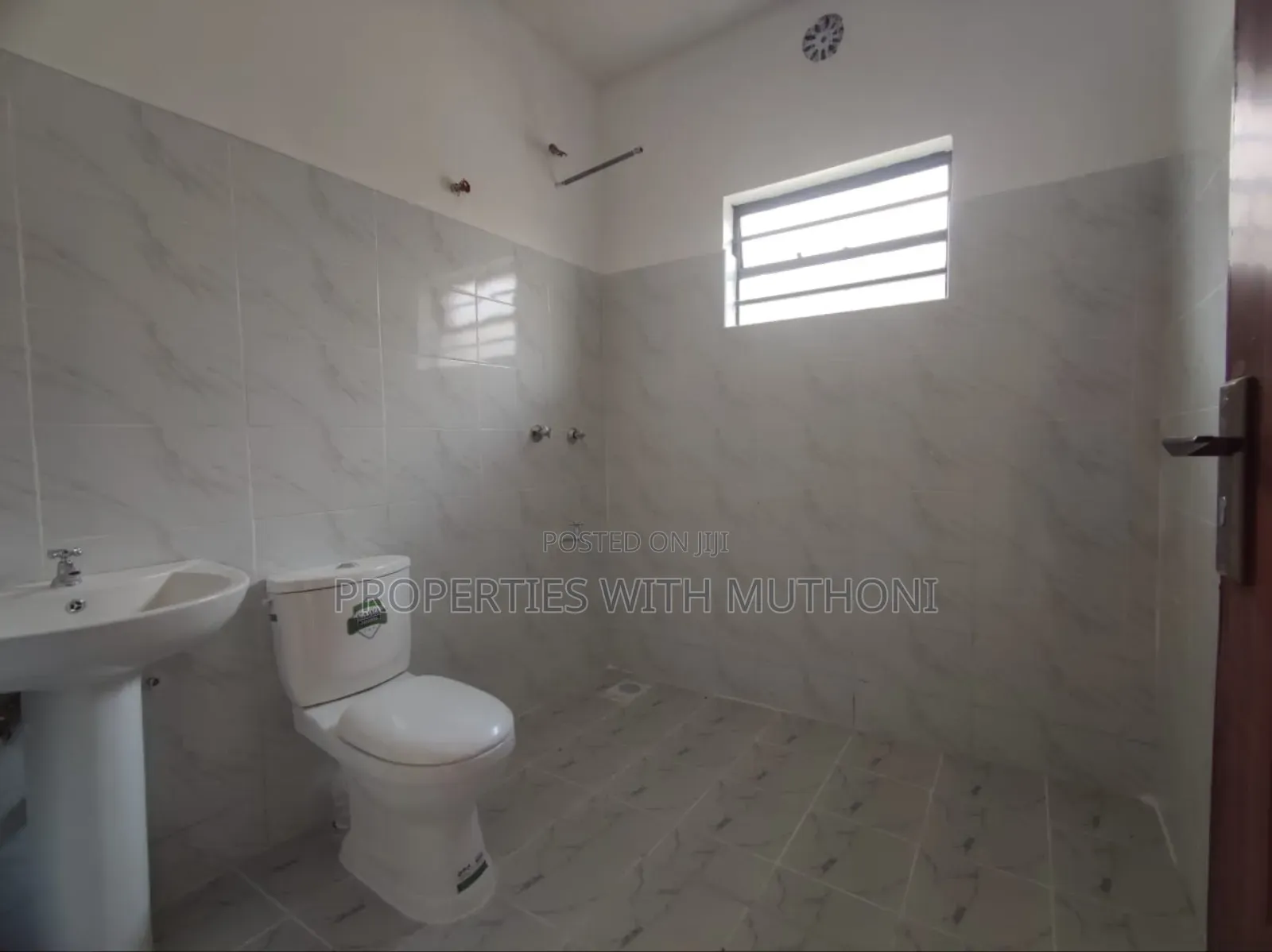 5bdrm Bungalow in Kitengela for sale
