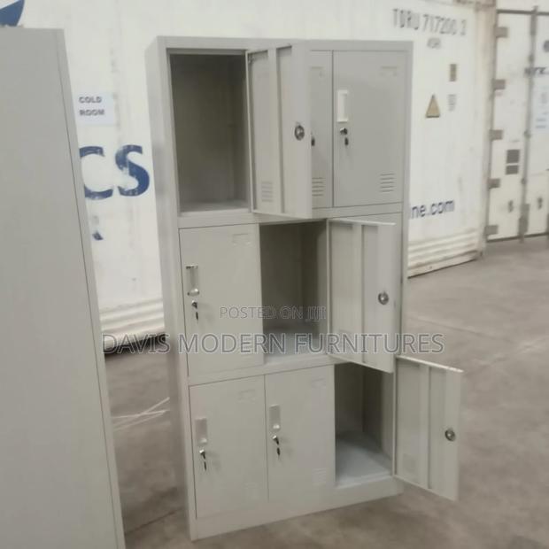 Metal Locker With Multiple Compartment