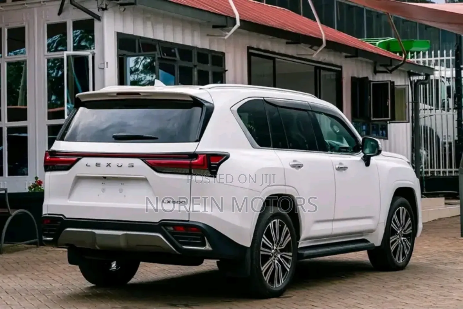 Lexus LX LX 600 2022