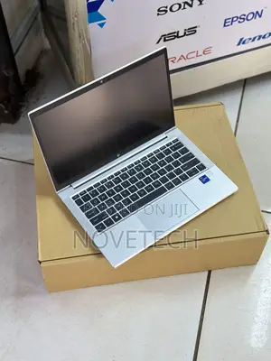 Laptop HP EliteBook 830 G8 16GB Intel Core i7 SSD 512GB