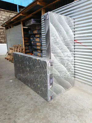 Vivo 3x6x6 Mattress – Compact High-Resilience Sleeping Mattress