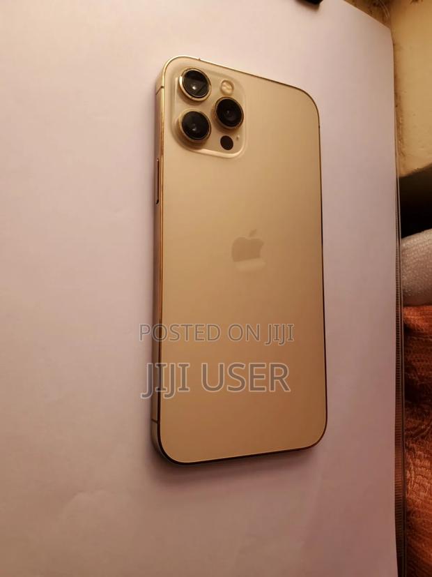 Apple iPhone 12 Pro Max 128 GB Gold - thumbnail 3