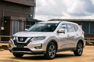 Nissan X-Trail 2019 Silver