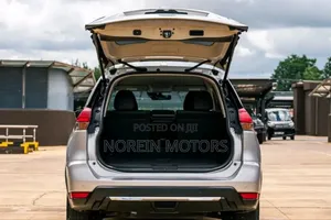 Nissan X-Trail 2019 Silver