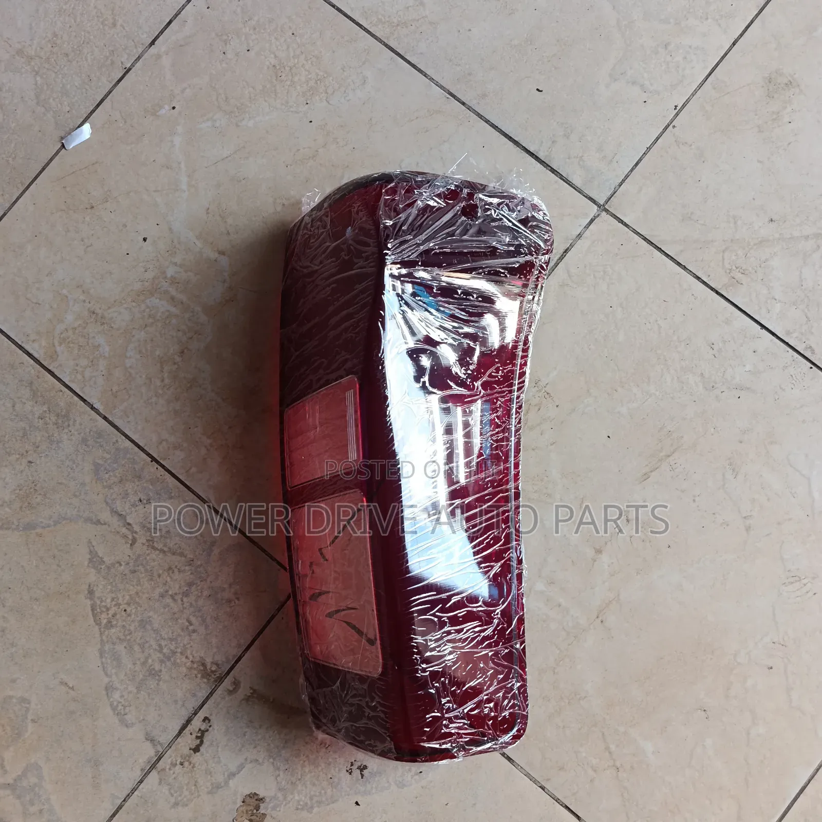 Tail Lens Dmax 2012