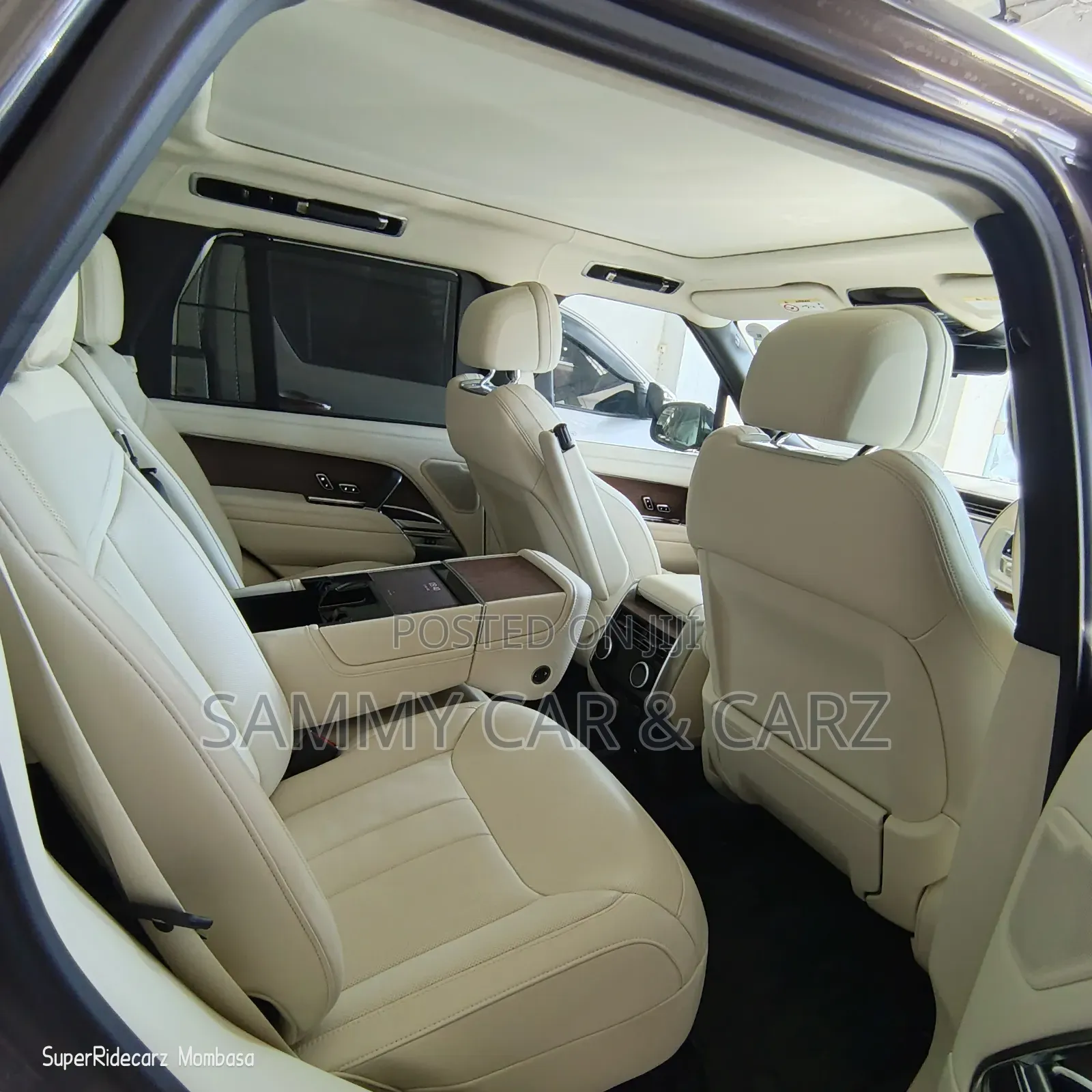Land Rover Range Rover 2023 Brown
