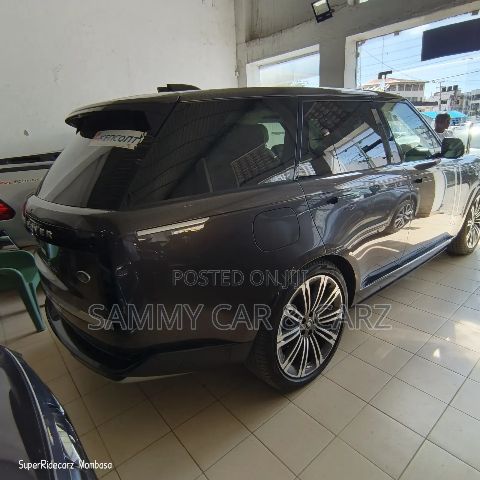 Land Rover Range Rover 2023 Brown