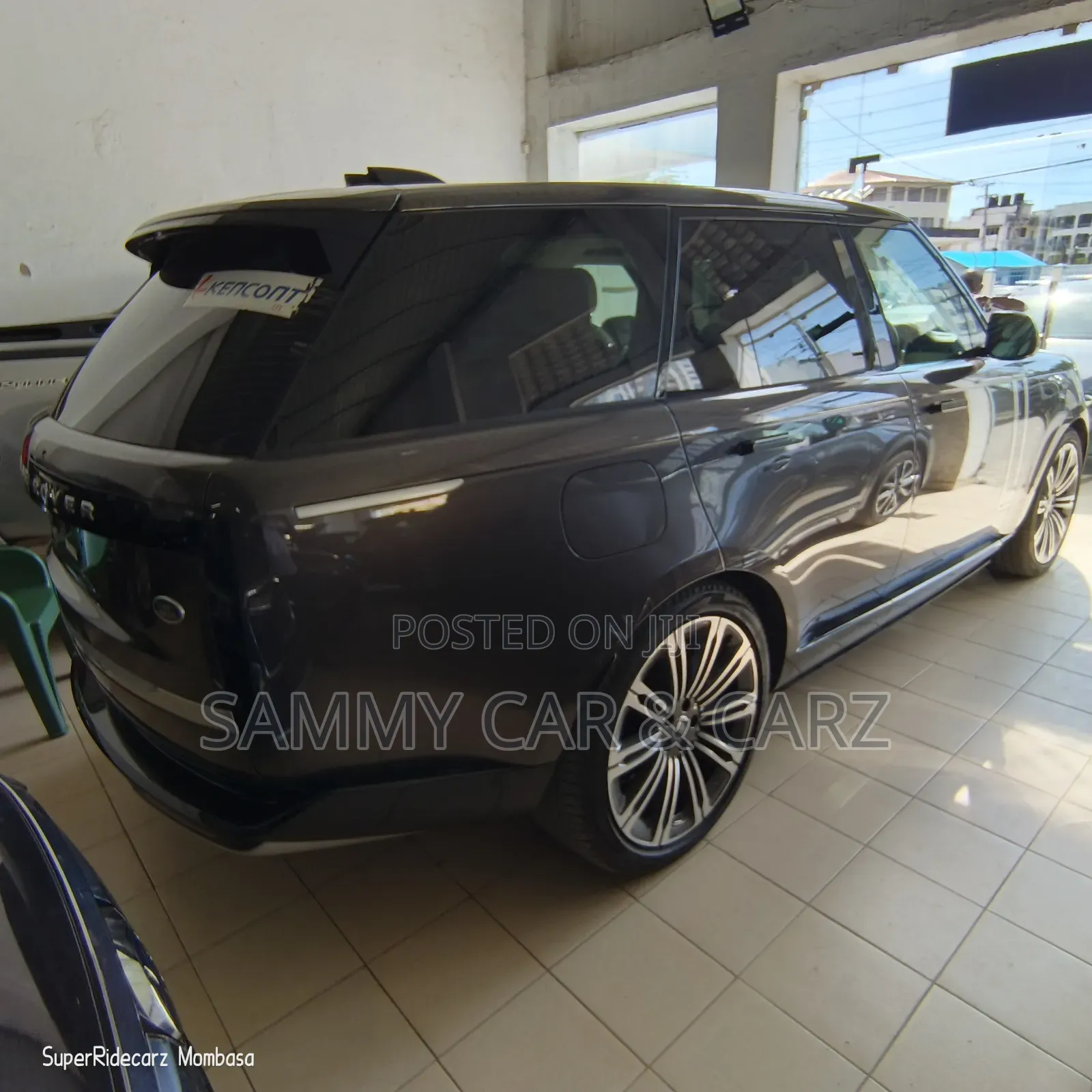 Land Rover Range Rover 2023 Brown