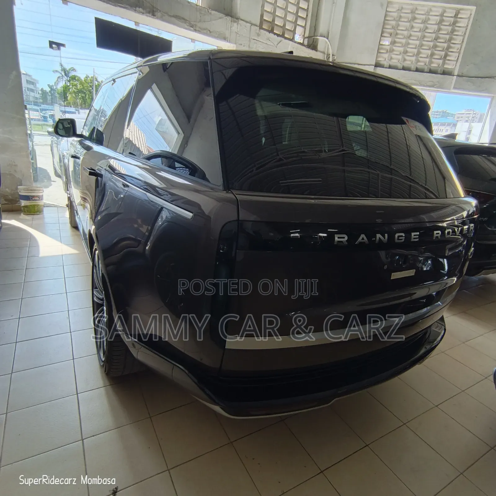 Land Rover Range Rover 2023 Brown