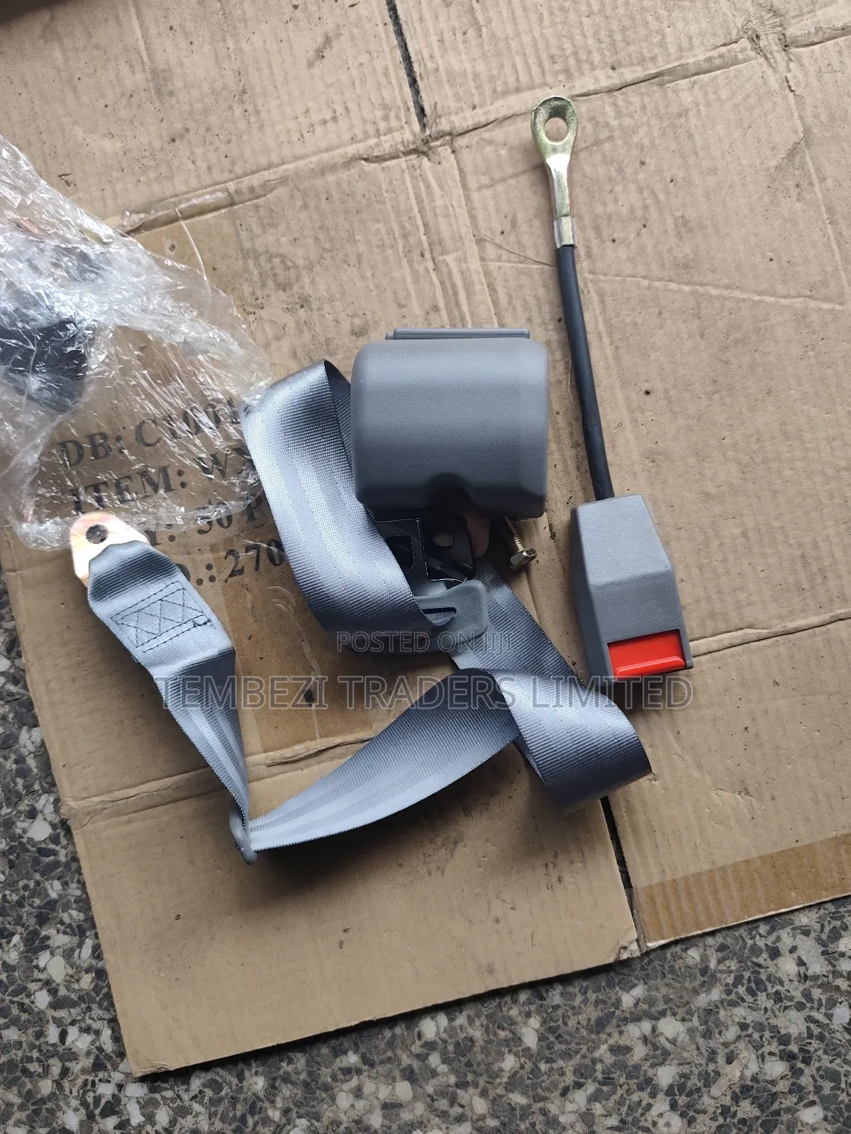 Universal Grey Vehicle Safety Belt Complete