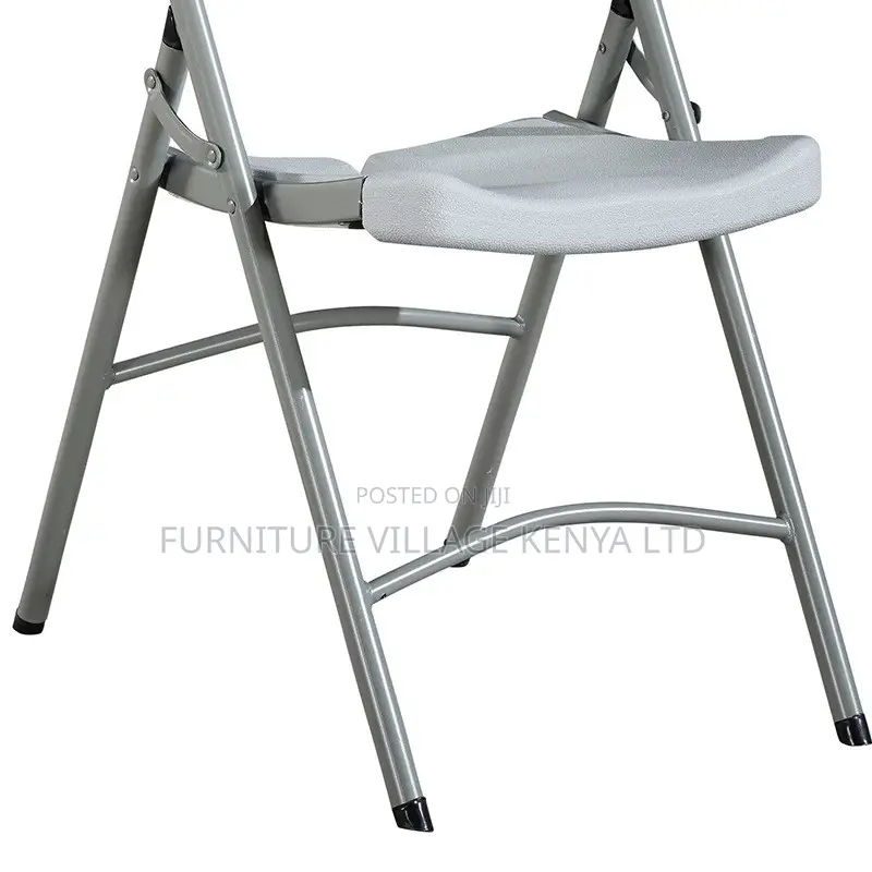 Outdoor Chair; White Foldable Outdoor Patio Chair