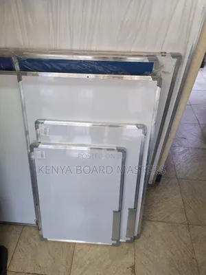 White Board Strong and Magnetic