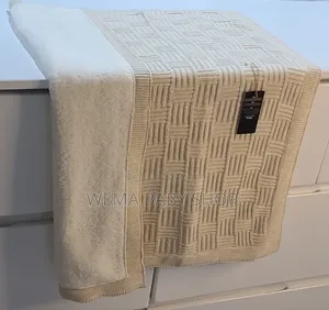 Classic Cable Knit Baby Blanket