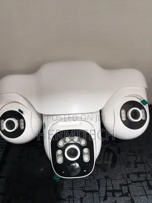 Three Powerful Lens Triple Lens 4g Model Solar Powered