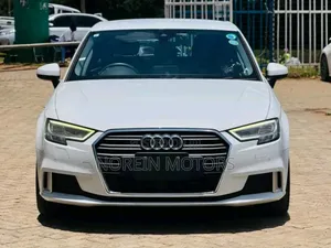 Audi A3 2019 Off white