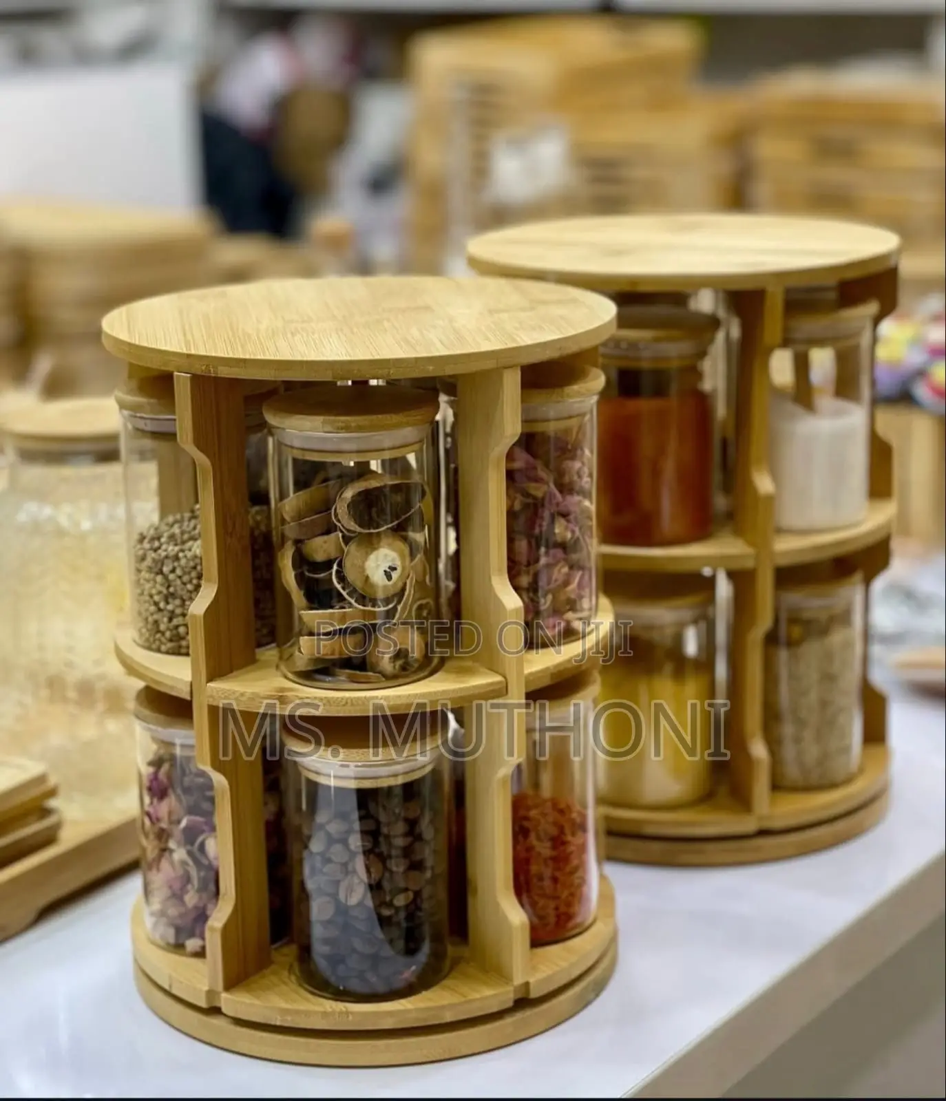 300 Ml (10 Jars ) 360 Degree Rotating Tabletop Spice Rack