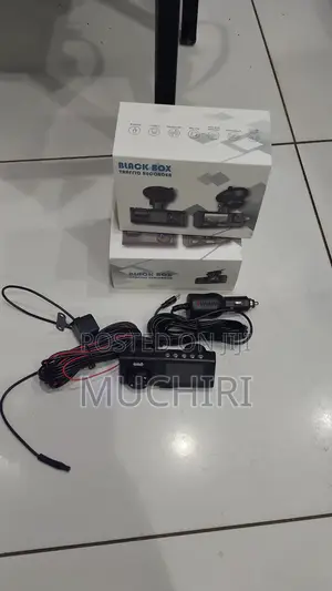 3 in 1 Dash Cam Car Video Recorder 3 Lens Rear Cam Parking Monitor