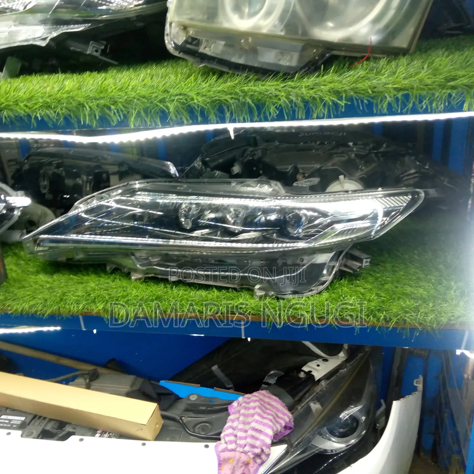 Harrier Headlights 2015