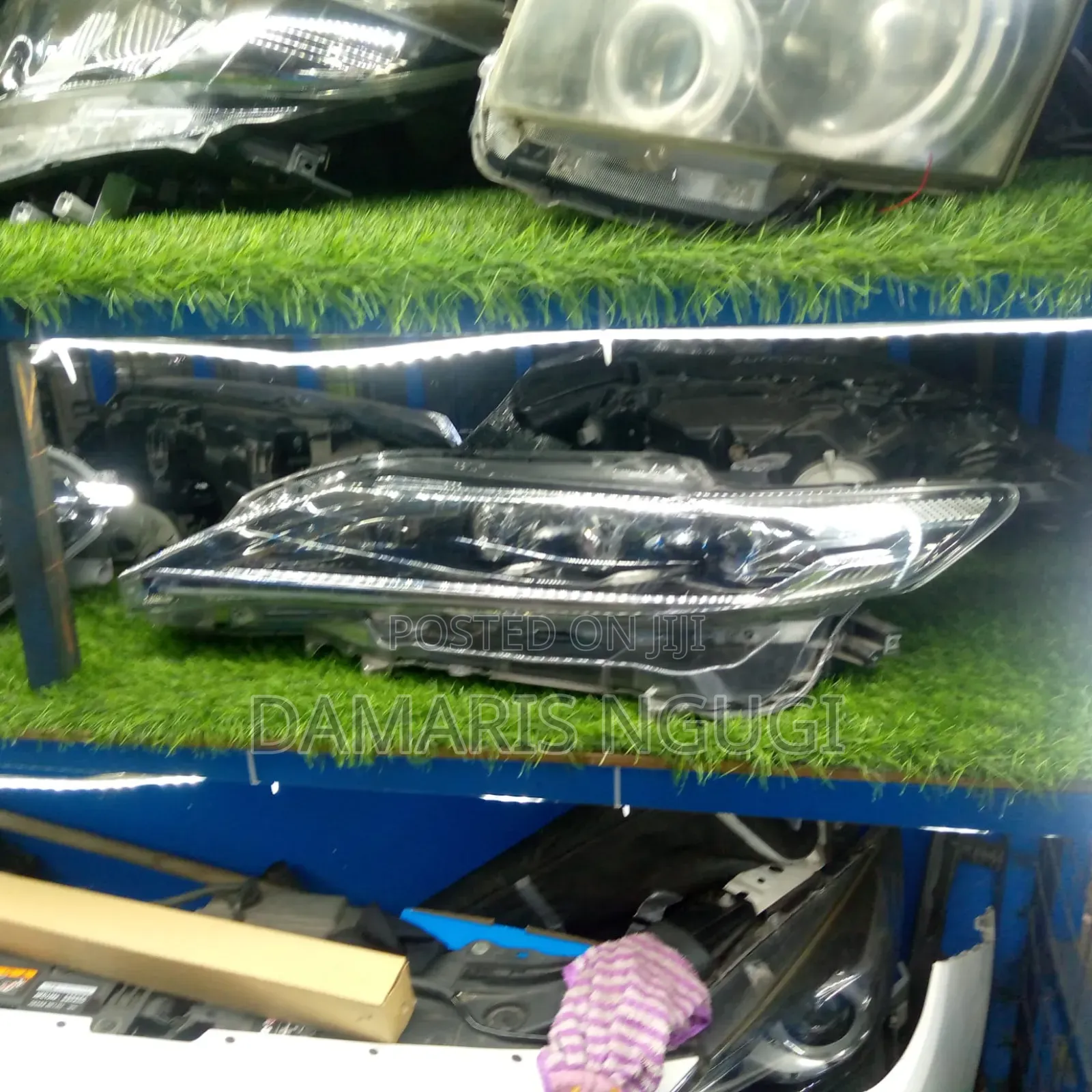 Harrier Headlights 2015