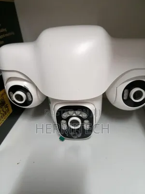 Outdoor Rainproof Triple Lens 4g Solar Powered CCTV
