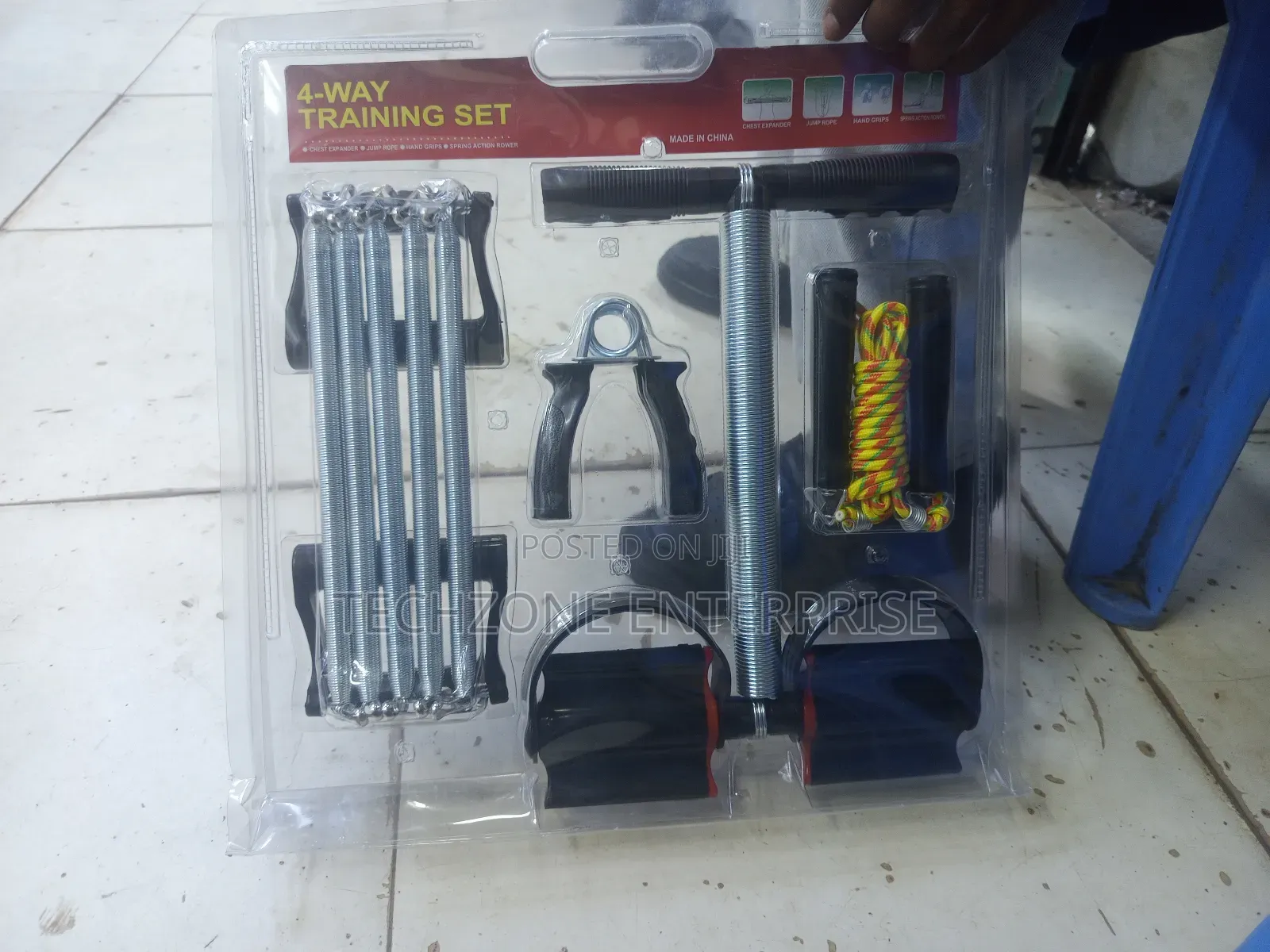 4 Way Gym Training Set Comprises of Different Set 