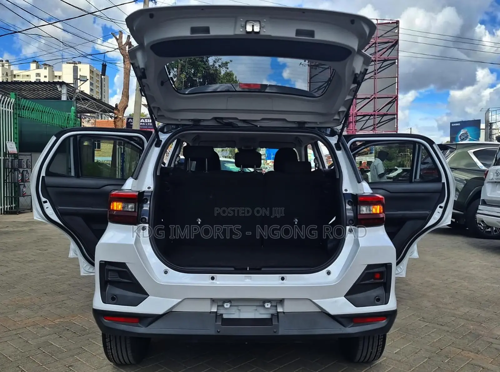 Daihatsu Rocky 2019