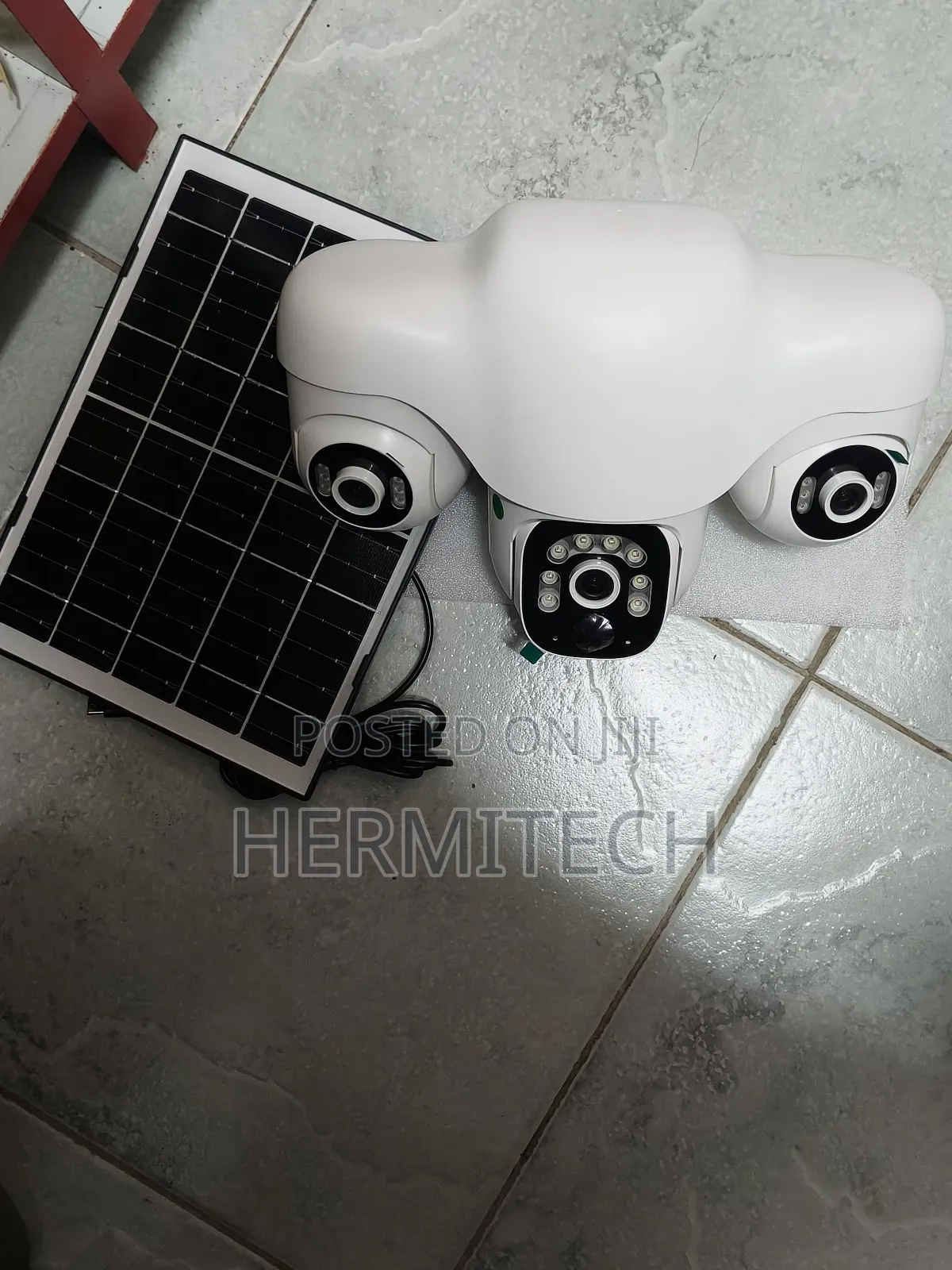Solar Camera With Triple Lens Screen Different 4g Smart
