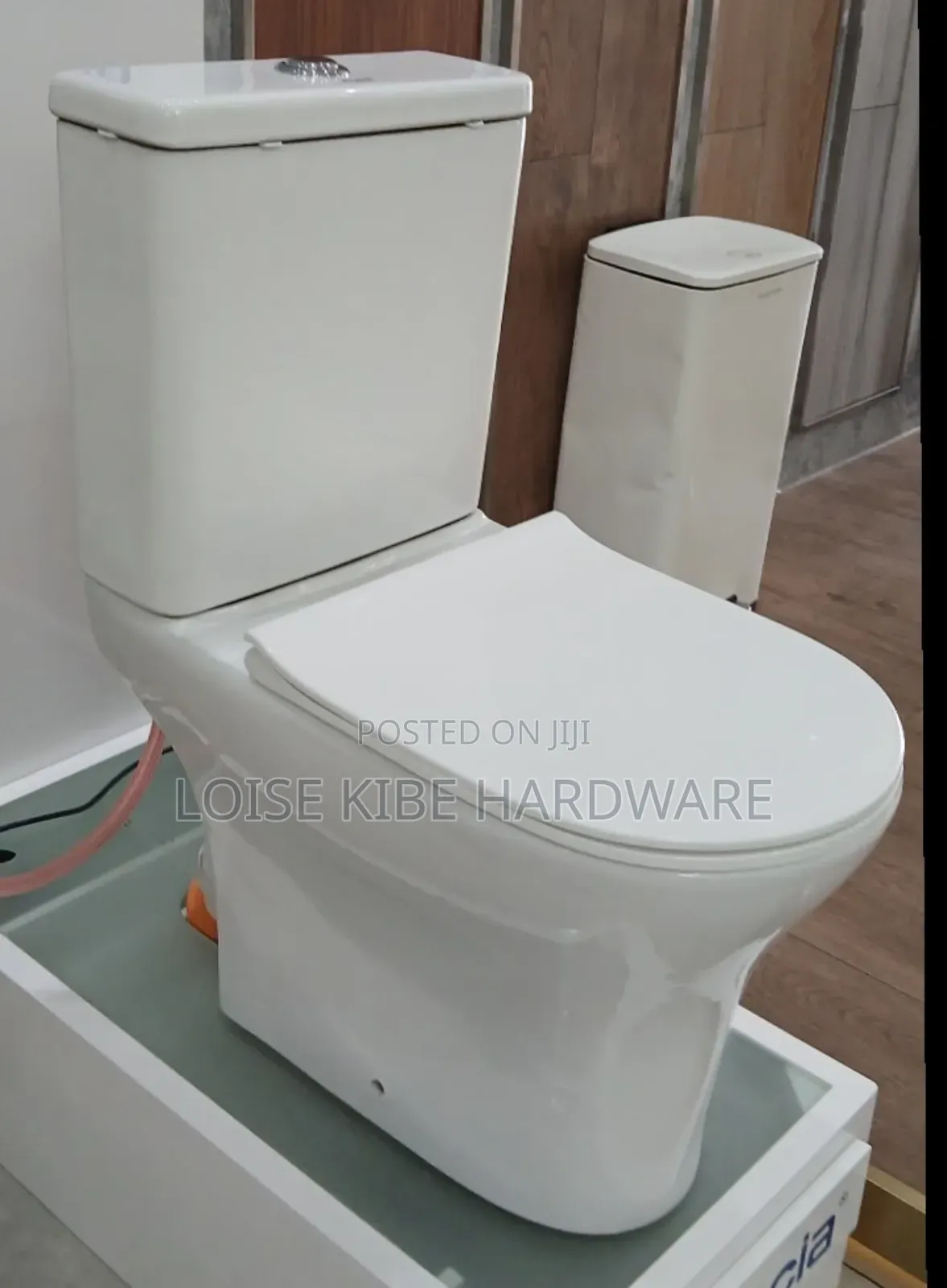 Wc 045frencia Toilet Available