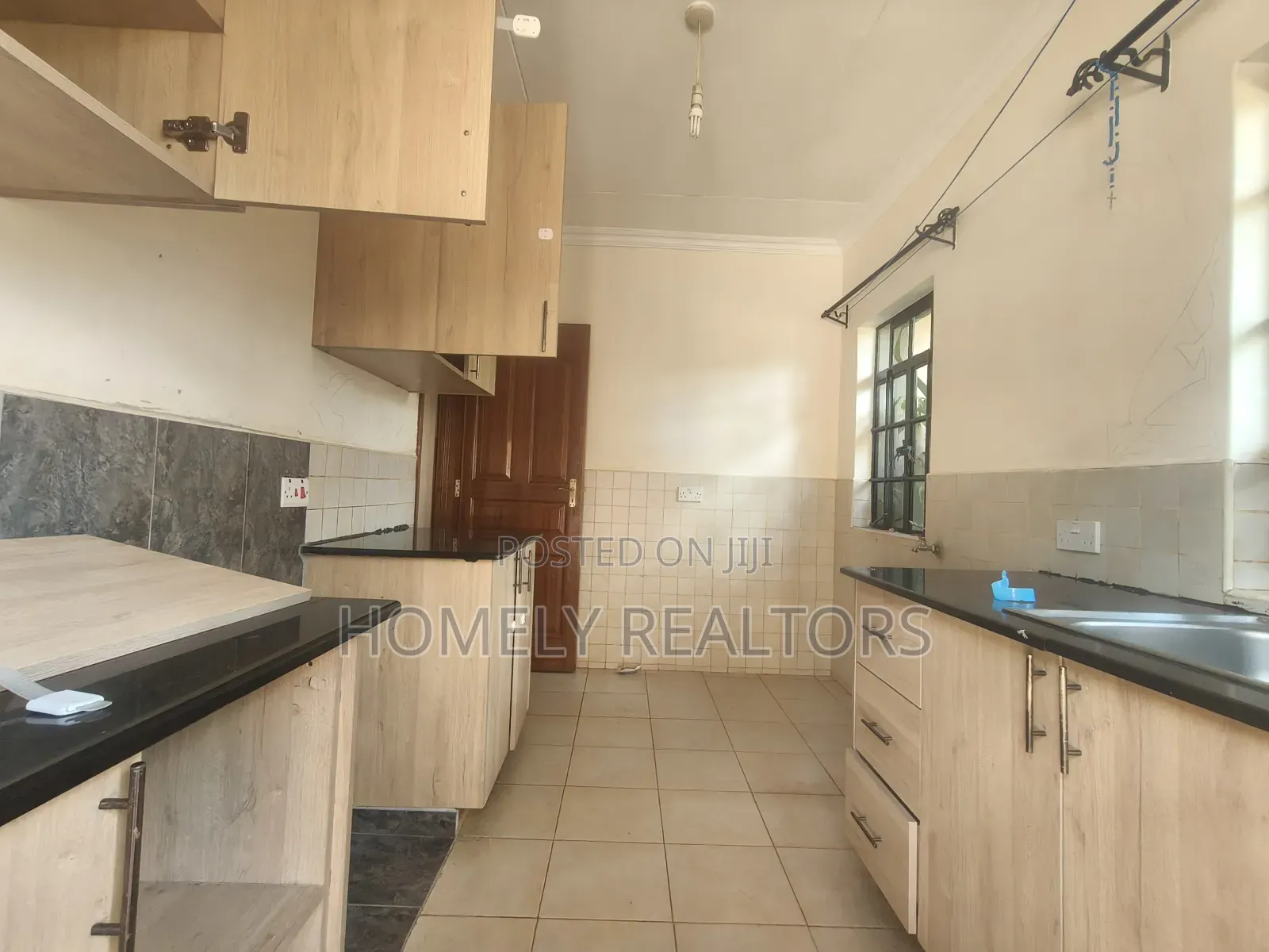4bdrm Bungalow in Karen, Nairobi for sale