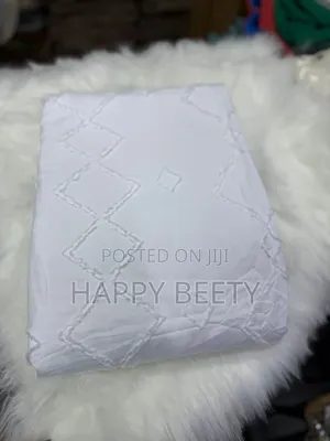 Upgrade Your Bedroom With Our Luxury Tufted Wave Design Duvet Coverset